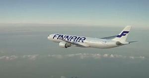 138 Danse Surprise sur Finnair Vol pour celebrer la Journee de l Inde